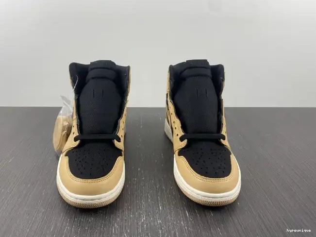 HYPE OG Heirloom High Air Jordan 555088-202 1 0526